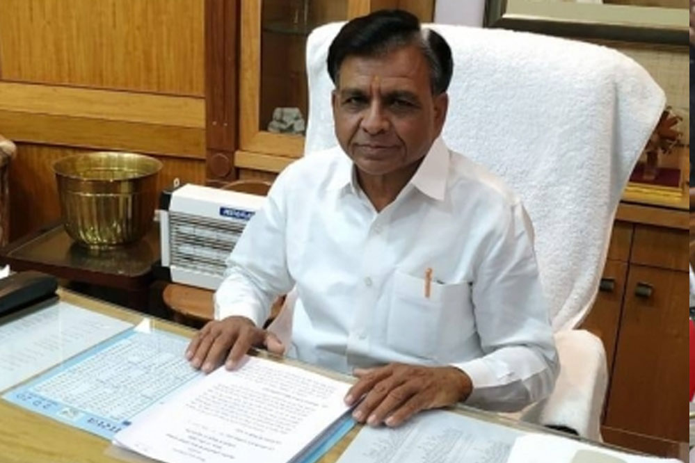 उप मुख्यमंत्री जगदीश देवड़ा की अध्यक्षता में विधायकों और पूर्व विधायकों के वेतन-भत्ते व पेंशन पर हुई बैठक 1 Jagdish Devda 6A 85 2